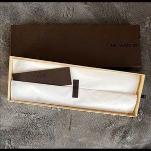 Louis Vuitton scarf/tie box